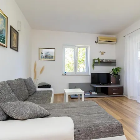 Vidak Apartamento Vantacici